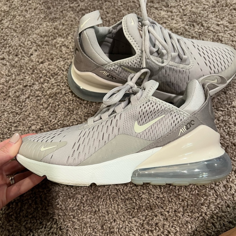 Nike Air 270